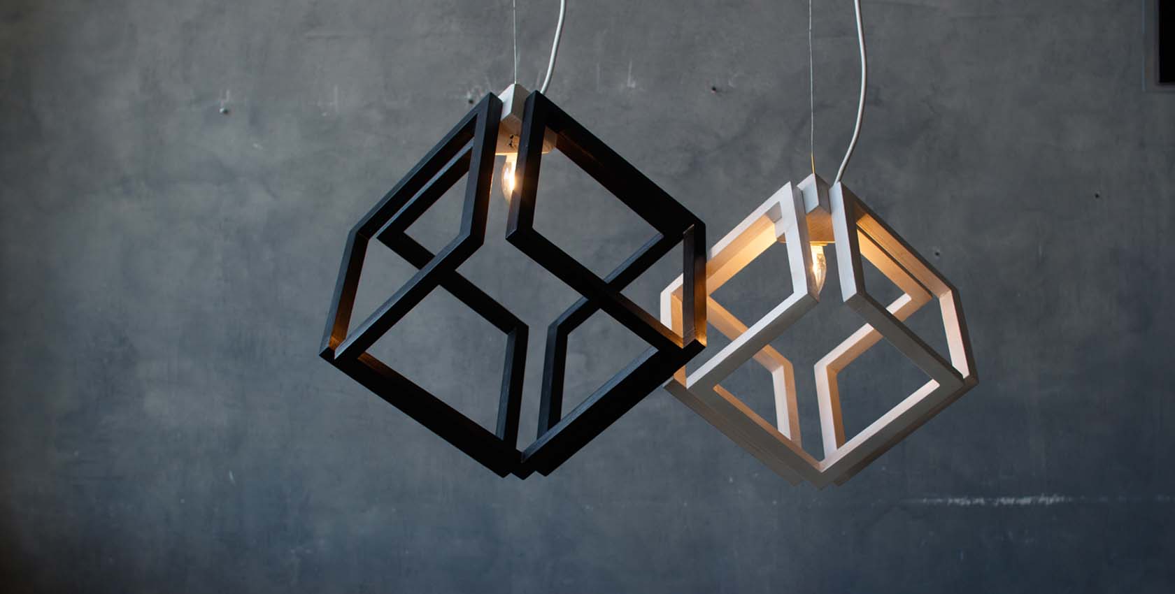 Дизайнерские светильники из дерева и металла